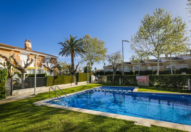 House in Cambrils - OXFOR - Terraced House with Communal Pool House in Cambrils - OXFOR - Terraced House with Communal Pool