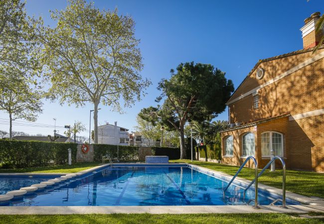 House in Cambrils - OXFOR - Terraced House with Communal Pool House in Cambrils - OXFOR - Terraced House with Communal Pool