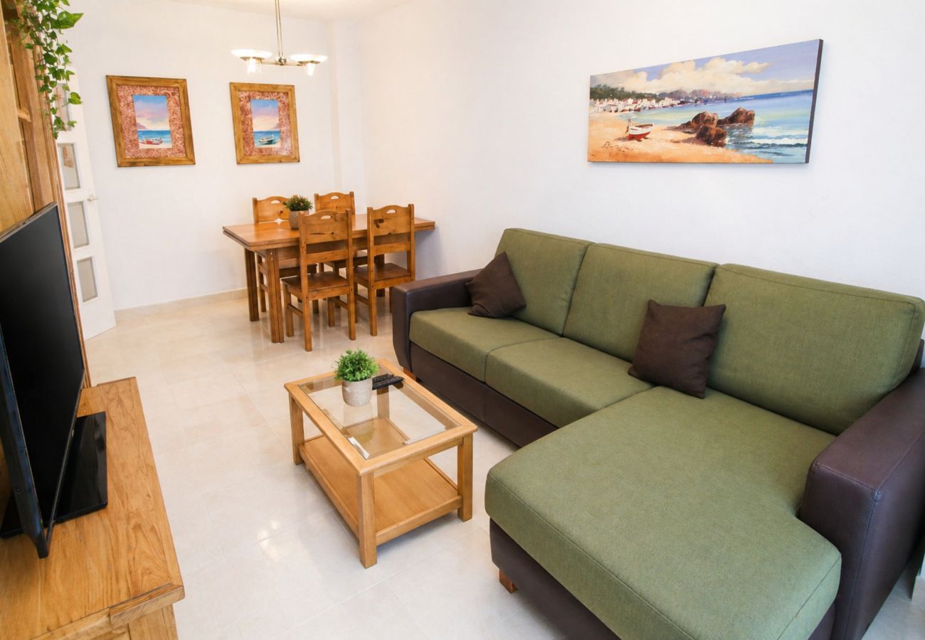 Apartment in Salou -  J TRAMUNTANA Apartment - Salou Villa