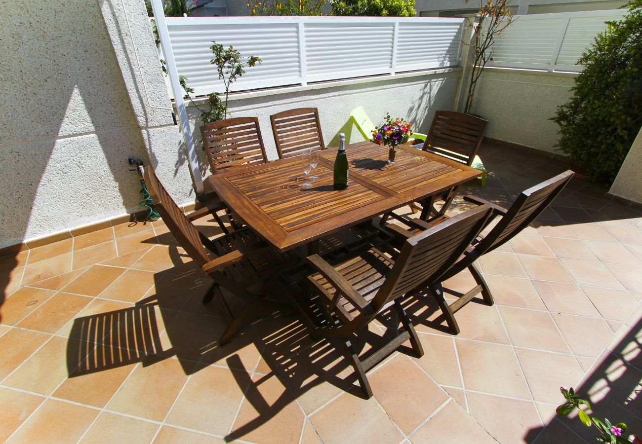 Townhouse in Cambrils - MAGICA Terraced House