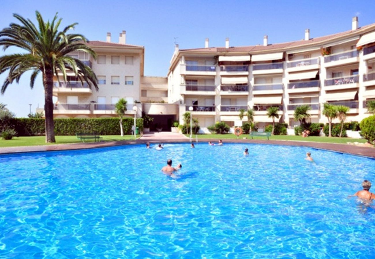 Townhouse in Cambrils - MAGICA Terraced House