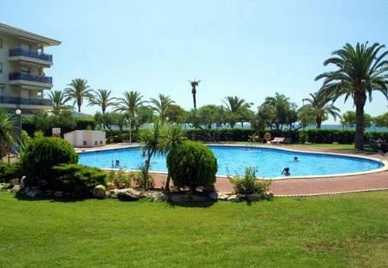 Townhouse in Cambrils - MAGICA Terraced House