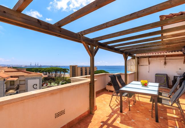 Apartment in La Pineda - NEIA -  Penthouse with sea views, beach at 100m Apartment in La Pineda - NEIA -  Penthouse with sea views, beach at 100m