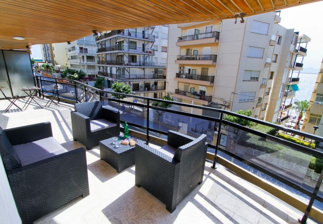 Apartment in Salou - ONDINA Apartment - Beach 50m - PortAventura Apartment in Salou - ONDINA Apartment - Beach 50m - PortAventura