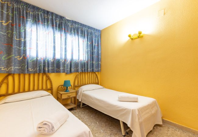 Apartment in Salou - PARADIS 2 Apartment - Llevant Beach Apartment in Salou - PARADIS 2 Apartment - Llevant Beach