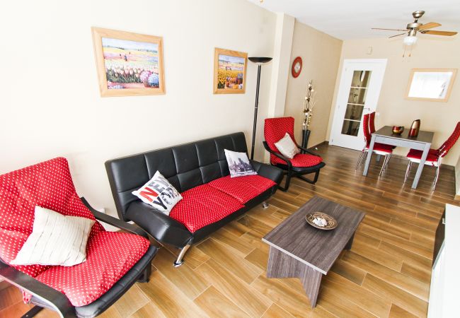 Apartment in La Pineda - PINEDA 3 with sea views, beach at 100m Apartment in La Pineda - PINEDA 3 with sea views, beach at 100m