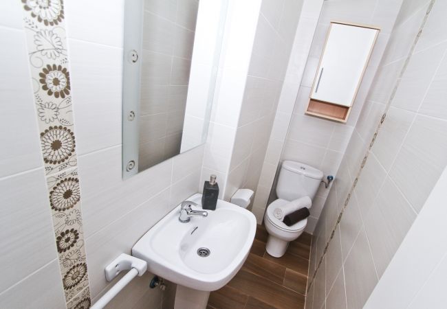 Apartment in La Pineda - PINEDA 3 with sea views, beach at 100m Apartment in La Pineda - PINEDA 3 with sea views, beach at 100m