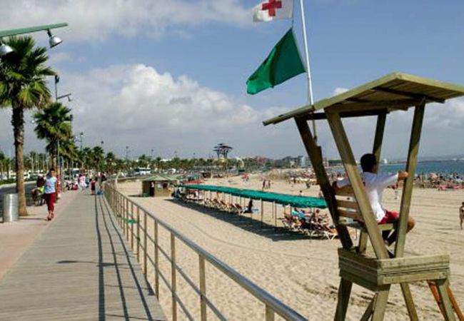 Apartment in La Pineda - PINEDA 3 with sea views, beach at 100m Apartment in La Pineda - PINEDA 3 with sea views, beach at 100m