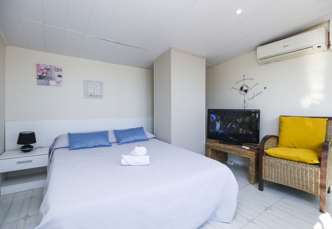 Apartment in La Pineda - TECAVI - Penthouse with Sea Views Apartment in La Pineda - TECAVI - Penthouse with Sea Views