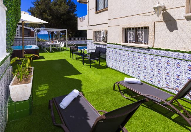 House in Salou - MEDITERRANEA Terraced House with Private Pool House in Salou - MEDITERRANEA Terraced House with Private Pool