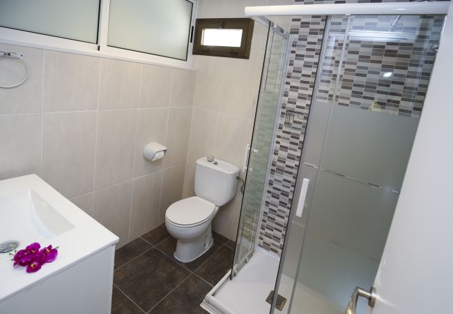 House in Salou - MEDITERRANEA Terraced House with Private Pool House in Salou - MEDITERRANEA Terraced House with Private Pool