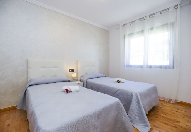 House in Salou - MEDITERRANEA Terraced House with Private Pool House in Salou - MEDITERRANEA Terraced House with Private Pool