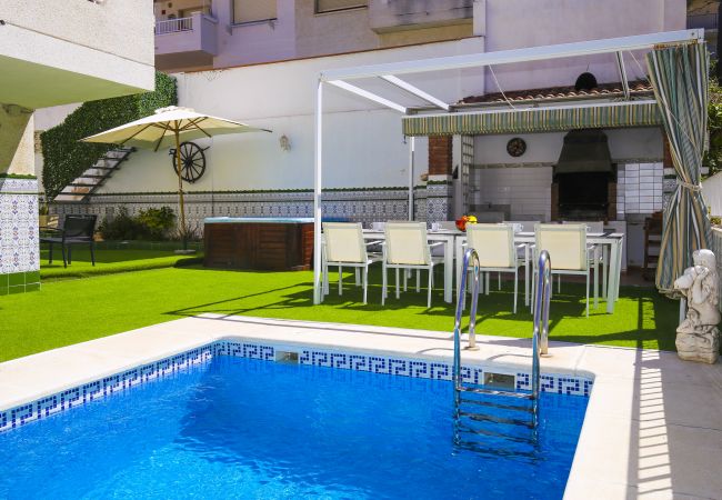House in Salou - MEDITERRANEA Terraced House with Private Pool House in Salou - MEDITERRANEA Terraced House with Private Pool