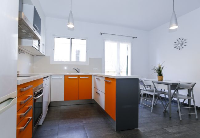 Apartment in Salou - QUEENS 2B Salou center, beach at 300m Apartment in Salou - QUEENS 2B Salou center, beach at 300m