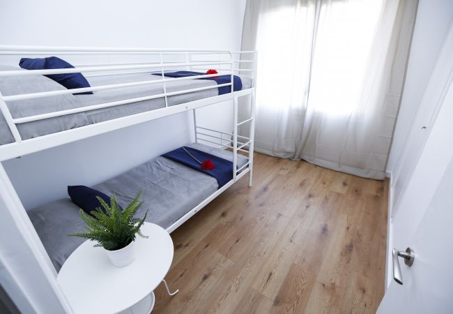 Apartment in Salou - QUEENS 2B Salou center, beach at 300m Apartment in Salou - QUEENS 2B Salou center, beach at 300m