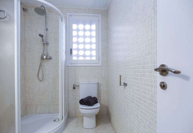 Apartment in Salou - QUEENS 2B Salou center, beach at 300m Apartment in Salou - QUEENS 2B Salou center, beach at 300m