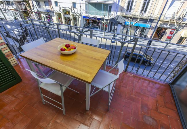 Apartment in Salou - QUEENS 2B Salou center, beach at 300m Apartment in Salou - QUEENS 2B Salou center, beach at 300m