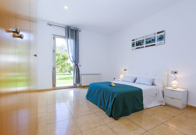 Villa in Tarragona - Villa NINA with private pool, beach at 500m Villa in Tarragona - Villa NINA with private pool, beach at 500m