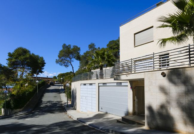 Villa in Tarragona - Villa NINA with private pool, beach at 500m Villa in Tarragona - Villa NINA with private pool, beach at 500m