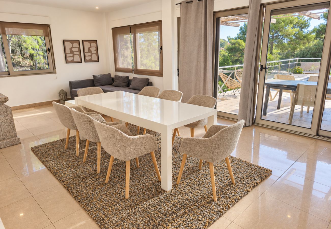 Villa in Tarragona - Villa NINA with private pool, beach at 500m