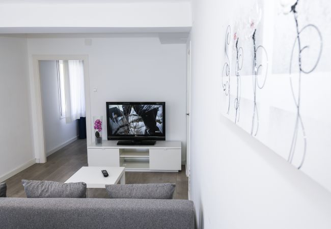 Apartment in La Pineda - PINEDA 7 with communal pool, beach at 100m Apartment in La Pineda - PINEDA 7 with communal pool, beach at 100m
