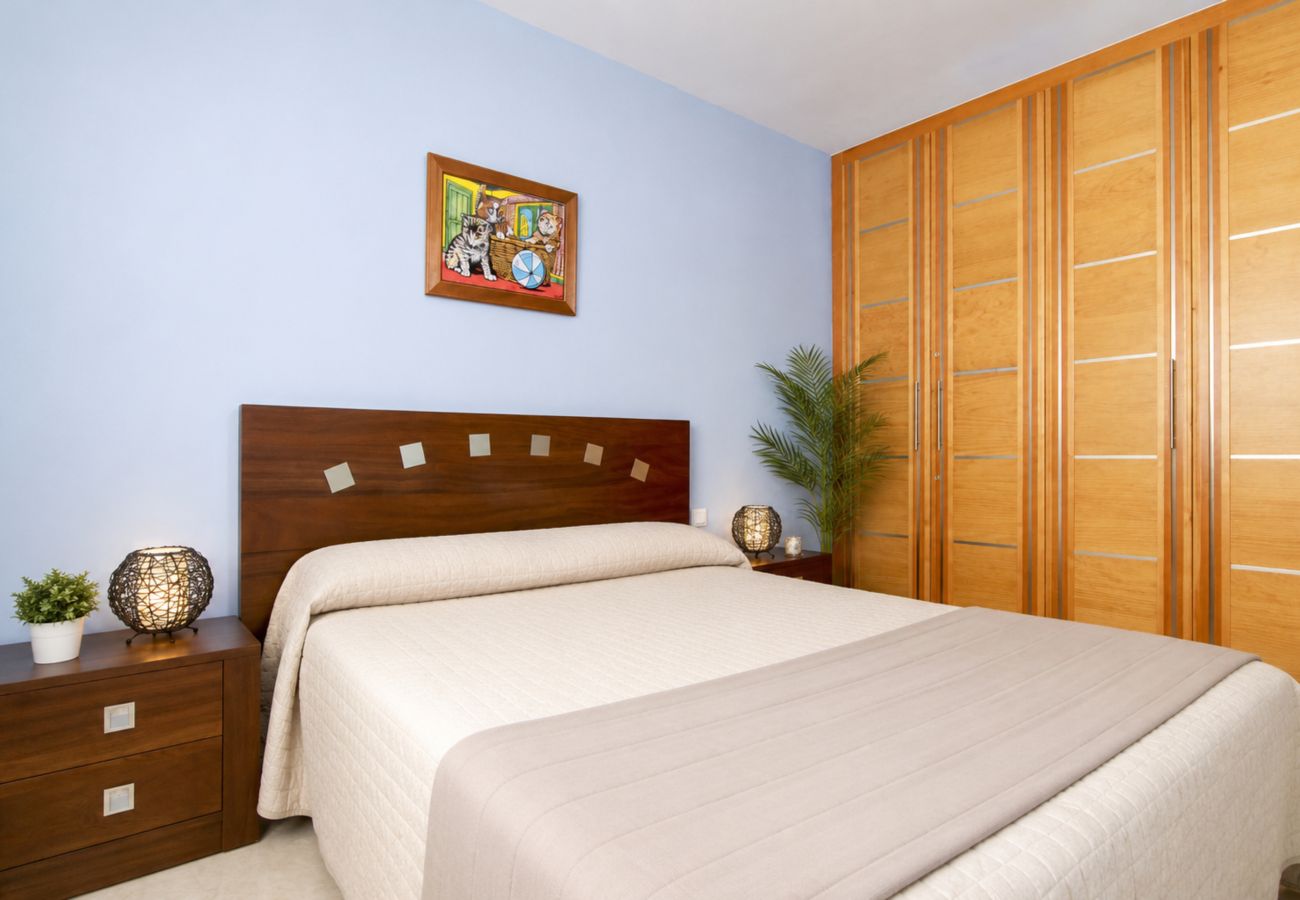 Apartment in Salou - Terrace in Cap Salou Near Coves