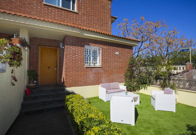 House in Cambrils - BRUSELAS Terraced House House in Cambrils - BRUSELAS Terraced House