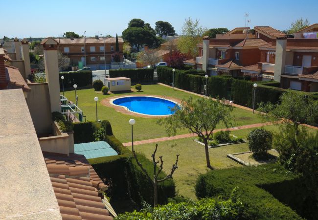House in Cambrils - BRUSELAS Terraced House House in Cambrils - BRUSELAS Terraced House