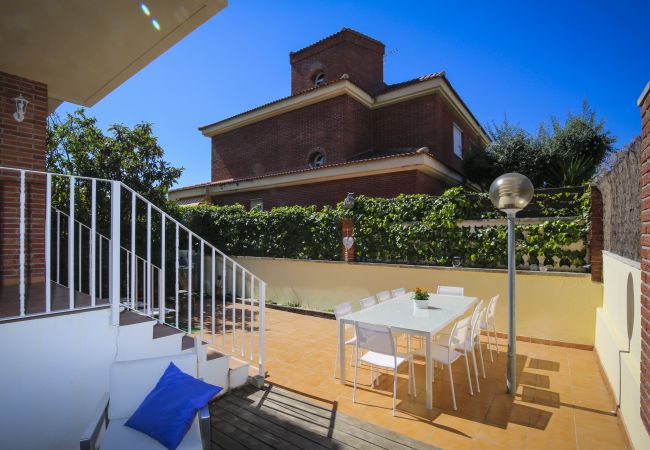 House in Cambrils - BRUSELAS Terraced House House in Cambrils - BRUSELAS Terraced House