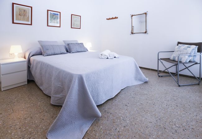 Apartment in Cambrils - REUS MEDITERRANI - Beachfront Apartment Apartment in Cambrils - REUS MEDITERRANI - Beachfront Apartment