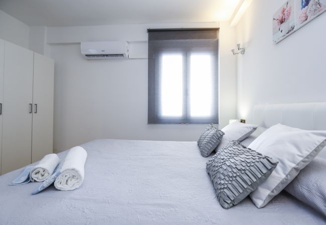 Apartment in Salou - SOBREMAR Apartment - STUNNING Views Apartment in Salou - SOBREMAR Apartment - STUNNING Views