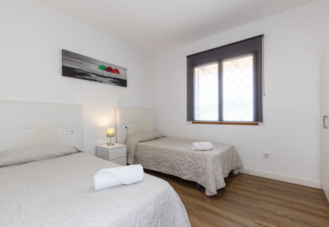 Villa in Salou - Villa PANORAMIC - Only Families  Villa in Salou - Villa PANORAMIC - Only Families