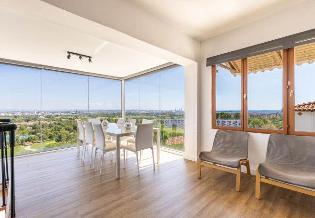 Villa in Salou - Villa PANORAMIC - Only Families  Villa in Salou - Villa PANORAMIC - Only Families