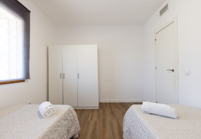 Villa in Salou - Villa PANORAMIC - Only Families  Villa in Salou - Villa PANORAMIC - Only Families