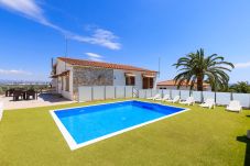 Villa in Salou - Villa PANORAMIC - Only Families 