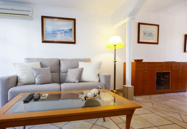House in Cambrils - QUEVEDO House. Beach at 300m.  House in Cambrils - QUEVEDO House. Beach at 300m.