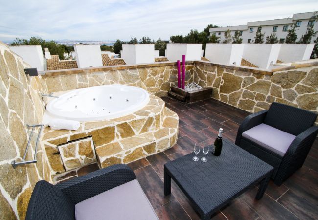 House in Salou - NATURE PLUS 2 - Barbecue - Jacuzzi - Pool House in Salou - NATURE PLUS 2 - Barbecue - Jacuzzi - Pool