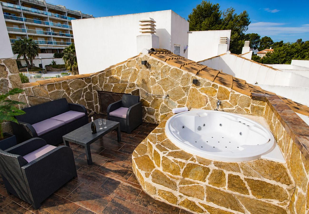 House in Salou - NATURE PLUS 2 - Barbecue - Jacuzzi - Pool
