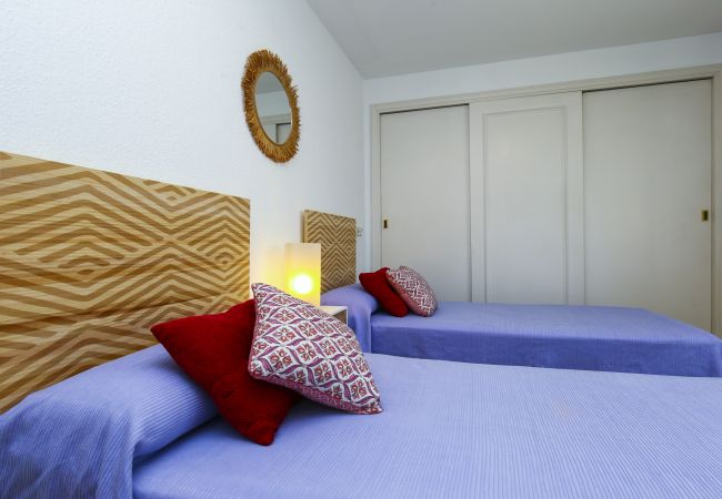 Villa in Salou - Villa AMAZONICA - Only Families Villa in Salou - Villa AMAZONICA - Only Families