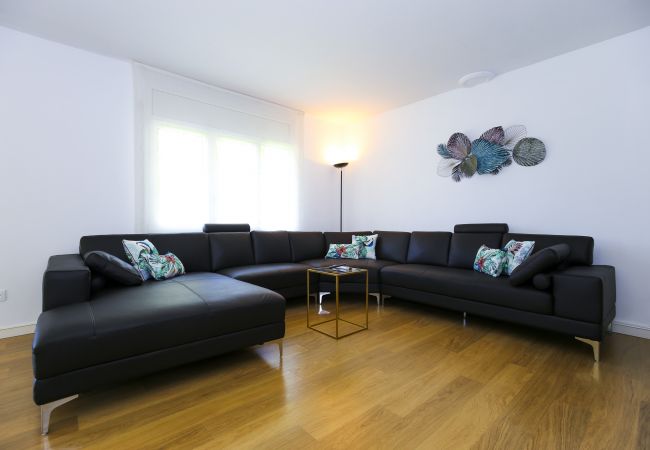 Villa in Salou - Villa AMAZONICA - Only Families Villa in Salou - Villa AMAZONICA - Only Families