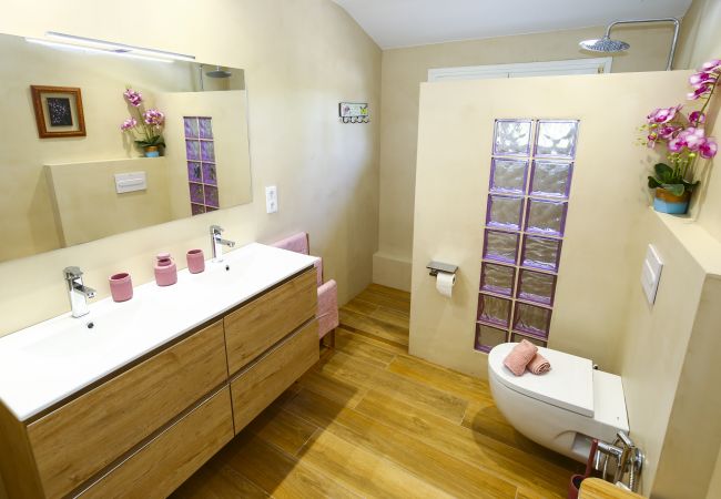 Villa in Salou - Villa AMAZONICA - Only Families Villa in Salou - Villa AMAZONICA - Only Families