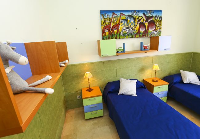 Villa in Salou - Villa VILADOMAT - Only Families Villa in Salou - Villa VILADOMAT - Only Families