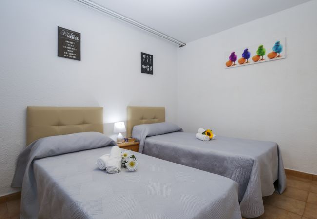 Villa in Salou - Villa VILADOMAT - Only Families Villa in Salou - Villa VILADOMAT - Only Families