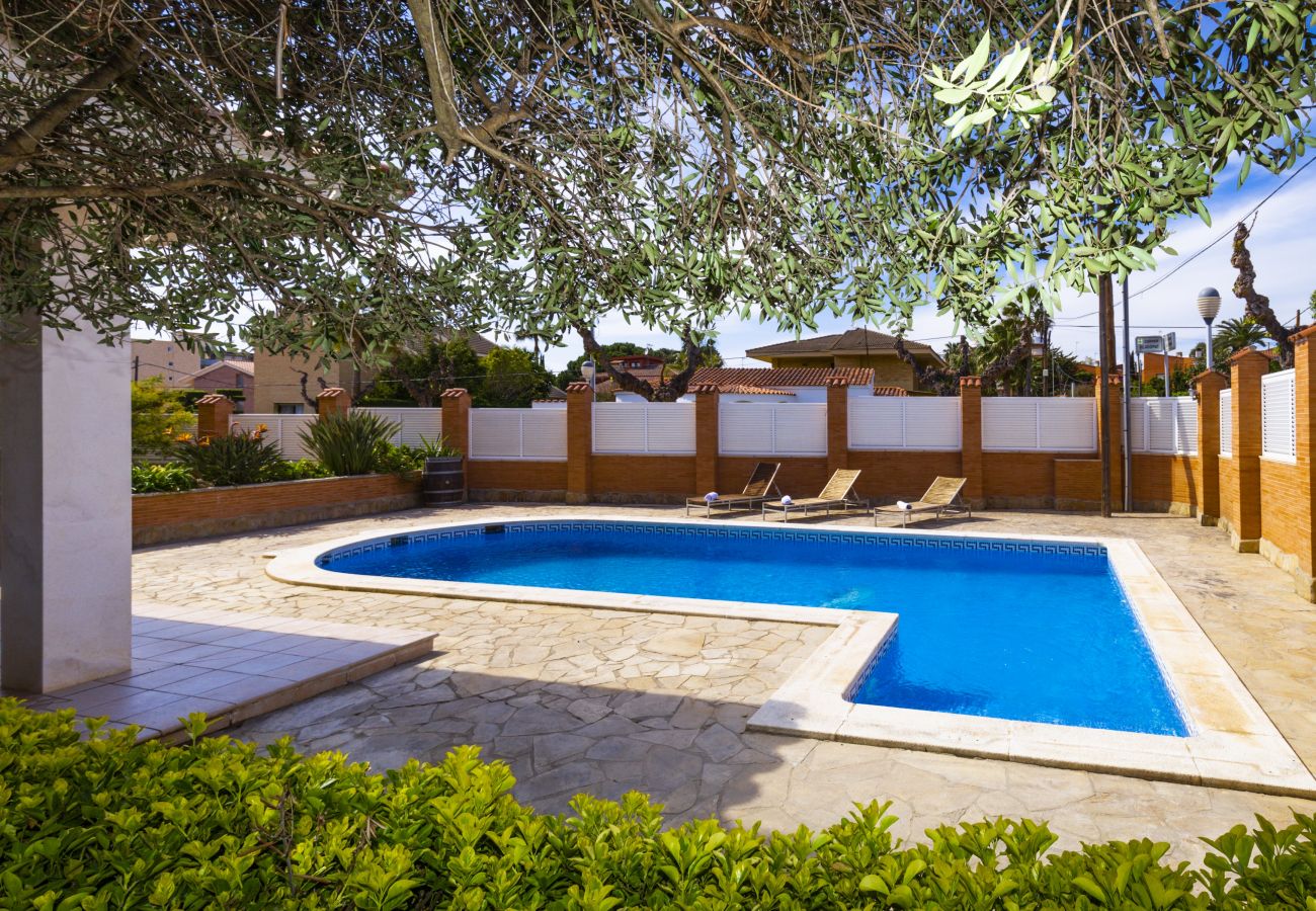 Villa in Salou - Villa VILADOMAT - Only Families