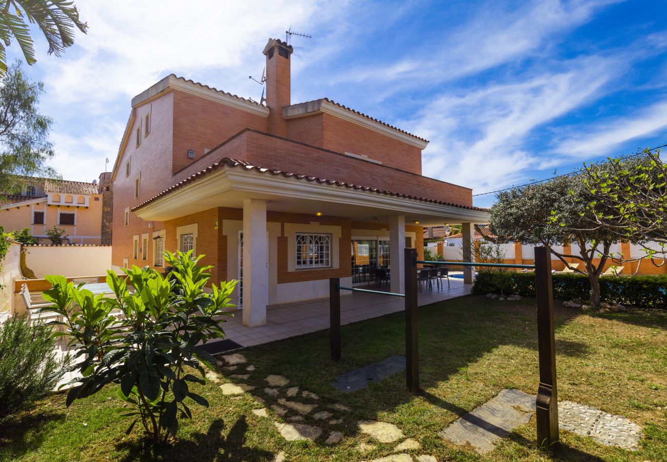 Villa in Salou - Villa VILADOMAT - Only Families
