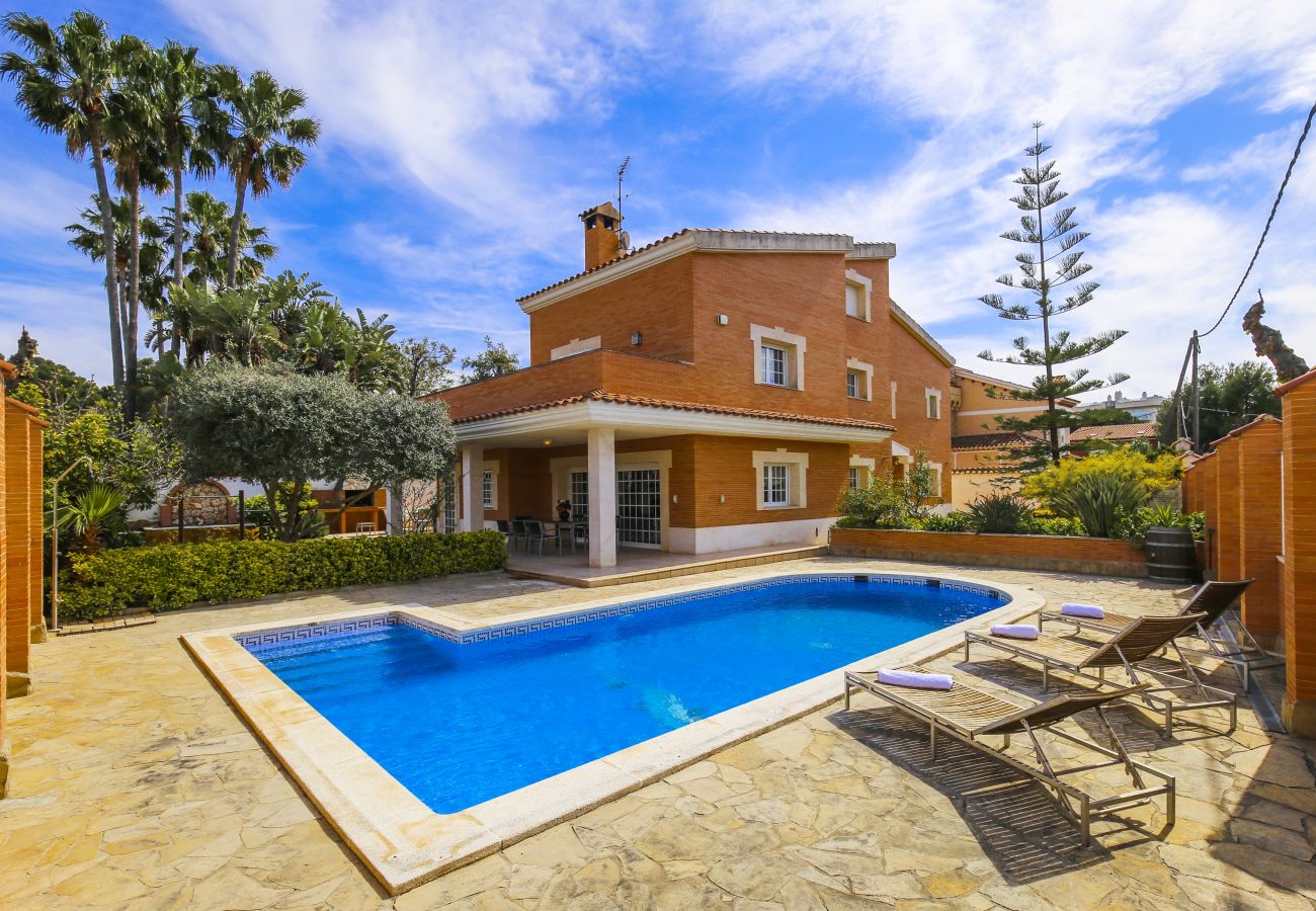 Villa in Salou - Villa VILADOMAT - Only Families