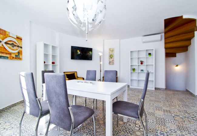 Villa in Cambrils - Villa SANTORINI Villa in Cambrils - Villa SANTORINI