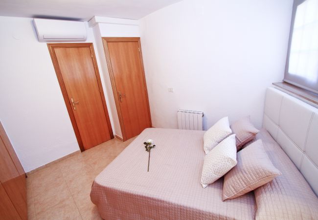 Villa in Cambrils - Villa SANTORINI Villa in Cambrils - Villa SANTORINI