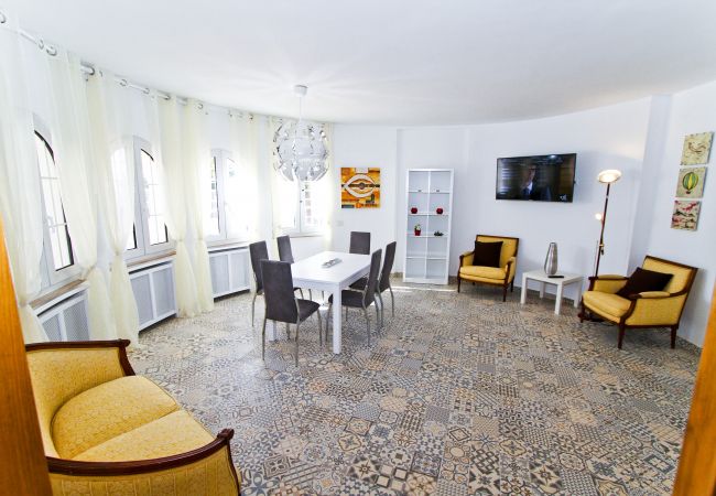 Villa in Cambrils - Villa SANTORINI Villa in Cambrils - Villa SANTORINI