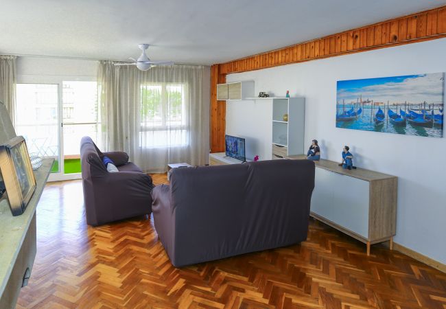 Apartment in La Pineda - DELFINES Apartment Apartment in La Pineda - DELFINES Apartment
